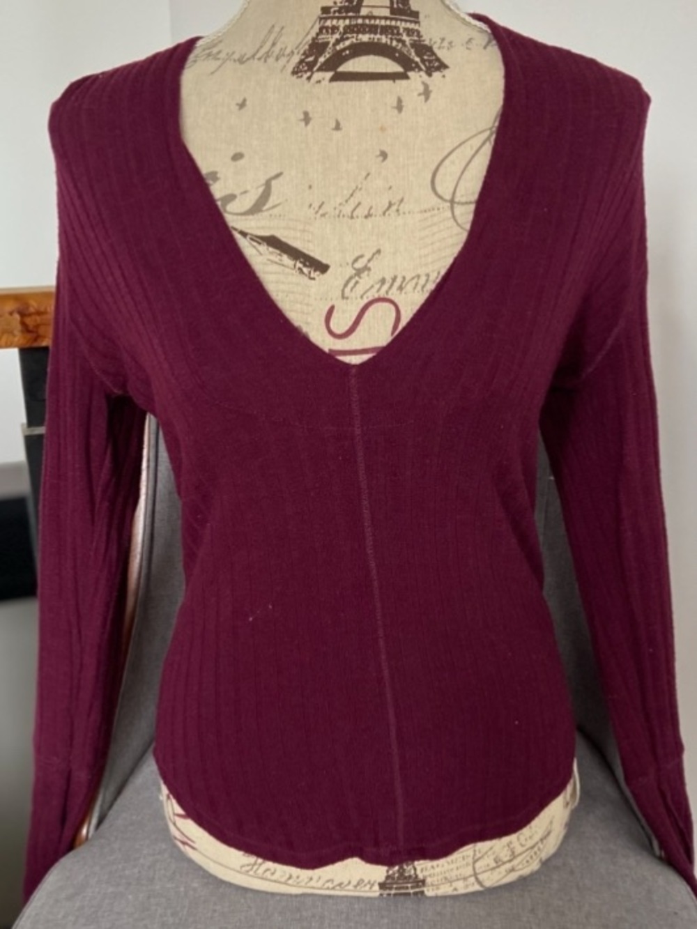 Free People Ribbed V-Neck Sweater - Wine